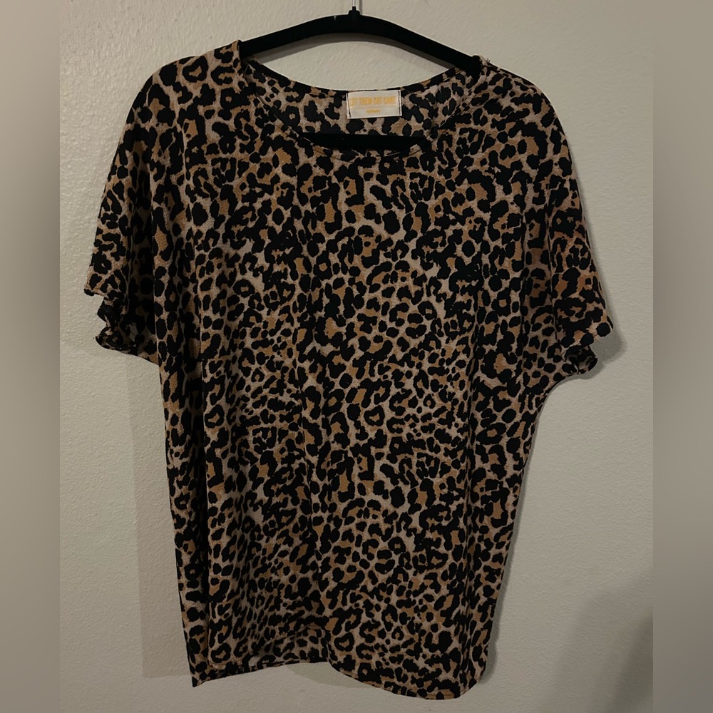 Let them eat cake size medium leopard print blouse
